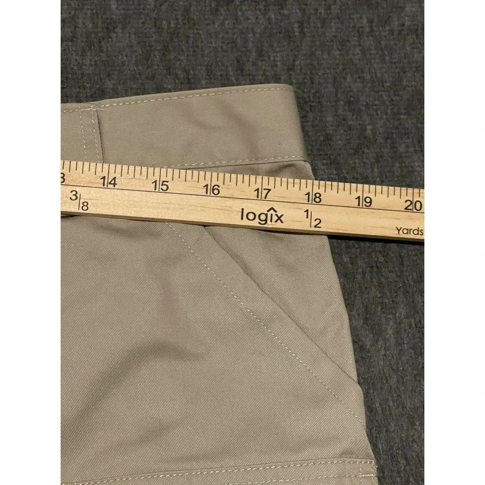 Weekender Brand Sportswear Men's Beige Cargo Shorts Size 38 Hiking, Fishing, EUC